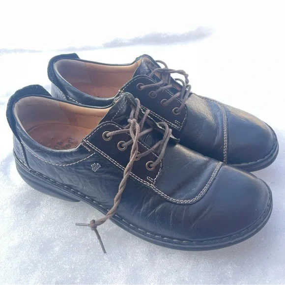 SOLD - Picture 2 of 8